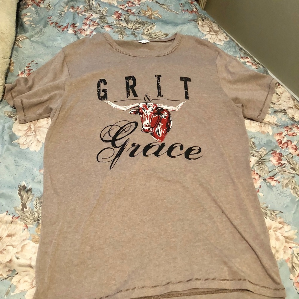 Grit & Grace Tee View 2
